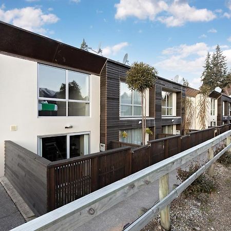 Central Wanaka Villa エクステリア 写真